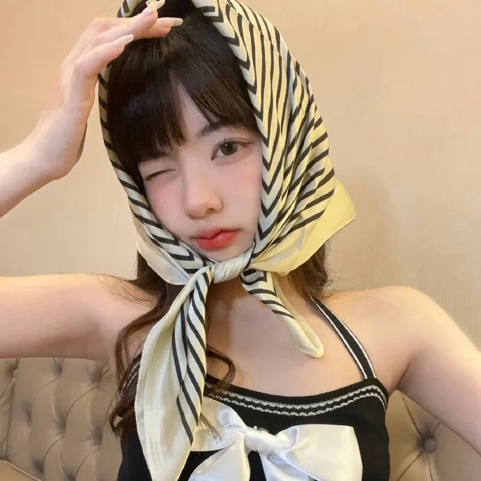 好色三点式